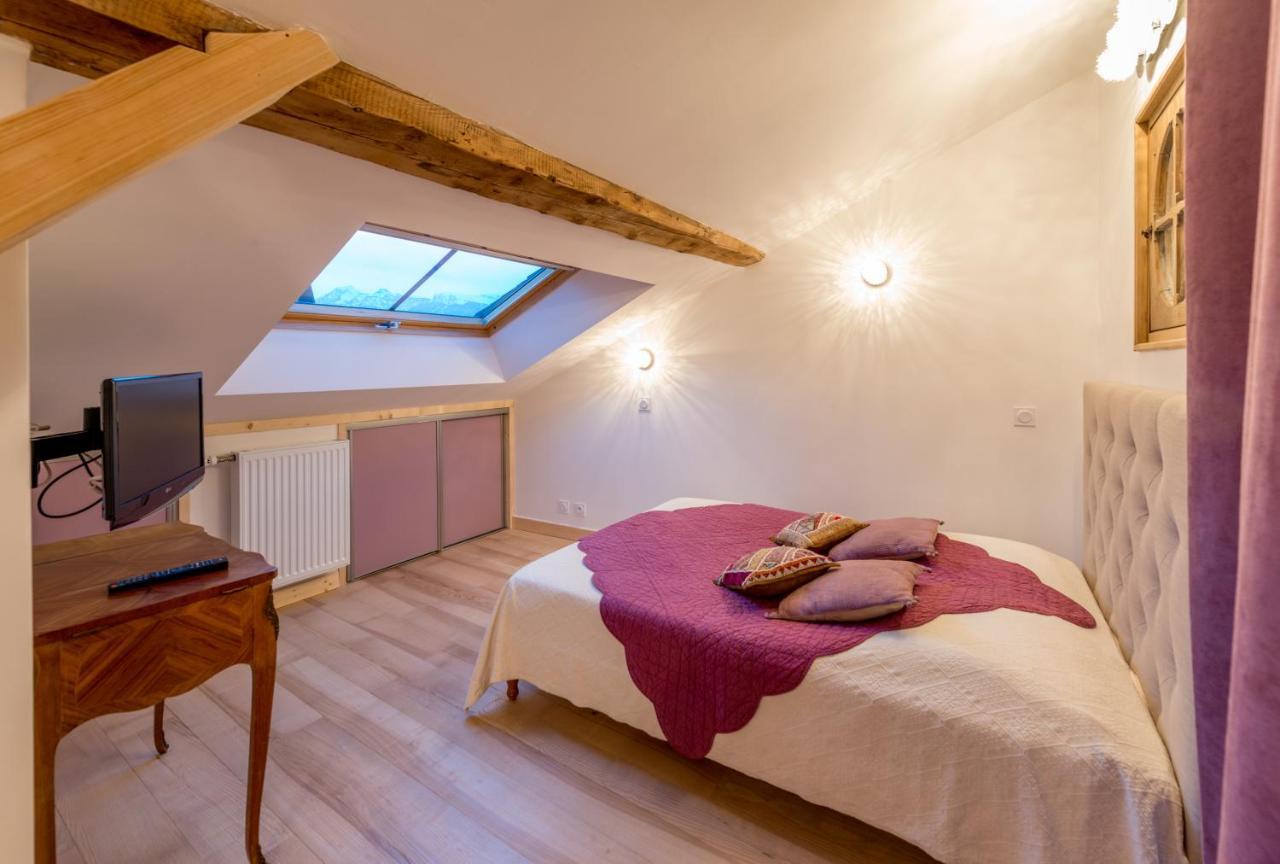 Au Cheval Blanc - Appartements Et Chambres D'Hotes Albertville Ngoại thất bức ảnh