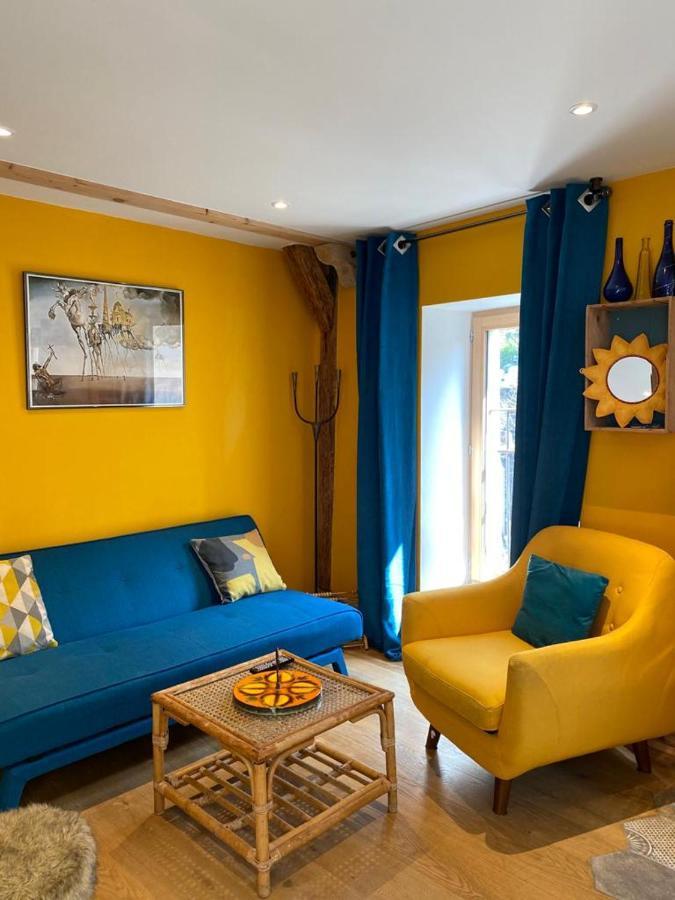 Au Cheval Blanc - Appartements Et Chambres D'Hotes Albertville Ngoại thất bức ảnh